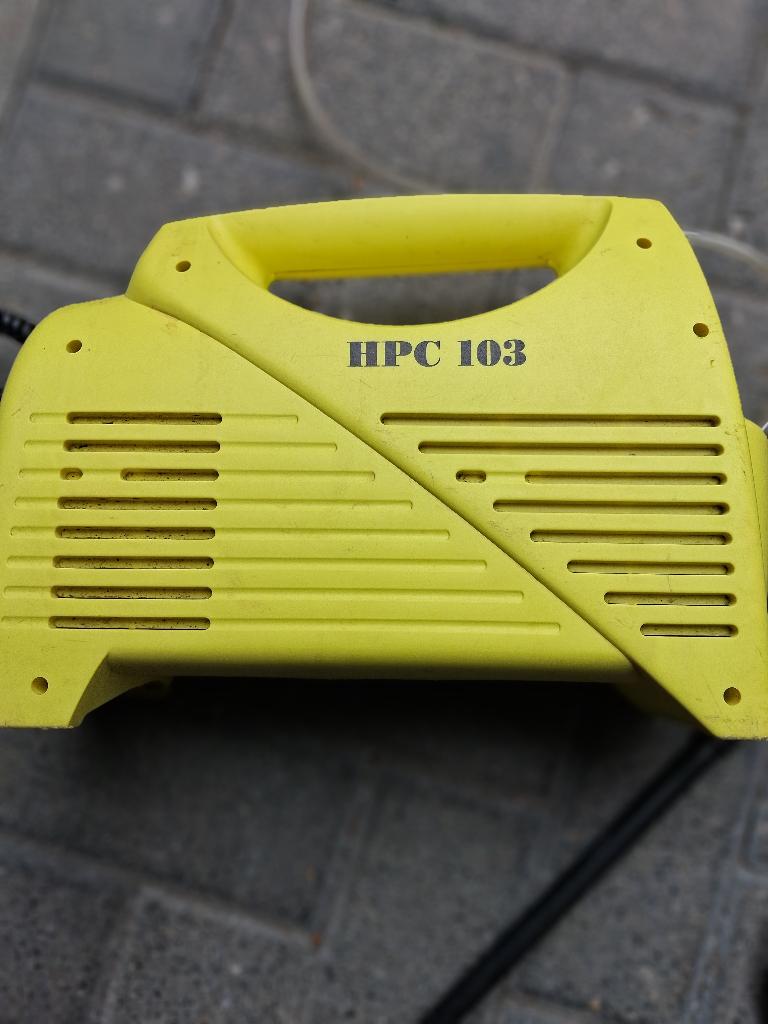 HPC 103 Hogedrukreiniger (in doos).100 bar, 1,4 kW, 330l p.u, Verzenden, Zo goed als nieuw, HPC 103, Elektrisch