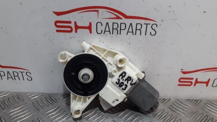 Moteur de vitre portière d'un Mercedes A-Klasse, Autos : Pièces & Accessoires, 3 mois de garantie, Utilisé, -, -