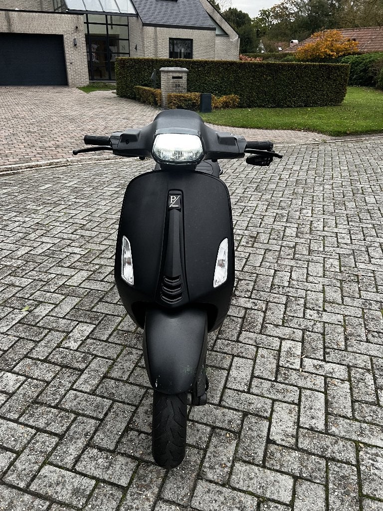 Vespa sprint notte B klasse, Fietsen en Brommers, Gebruikt, Overige modellen, Ophalen of Verzenden, Klasse B (45 km/u)