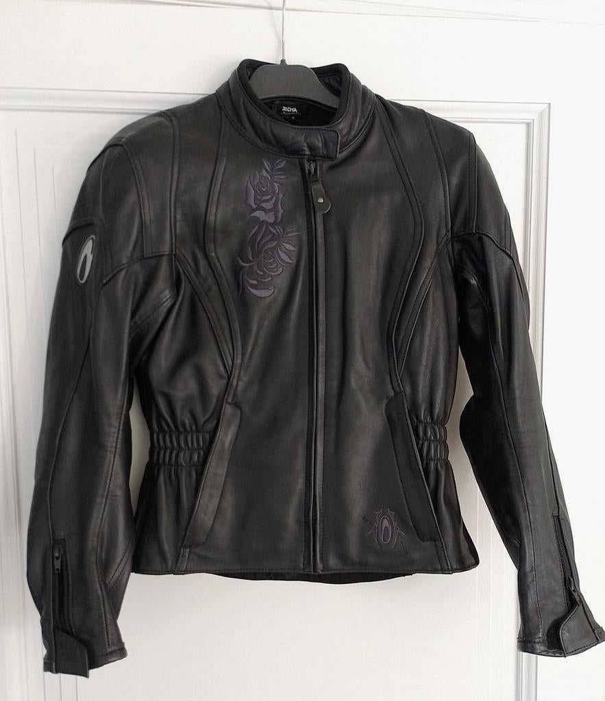 Richa zwarte lederen motorvest., Motoren, Ophalen