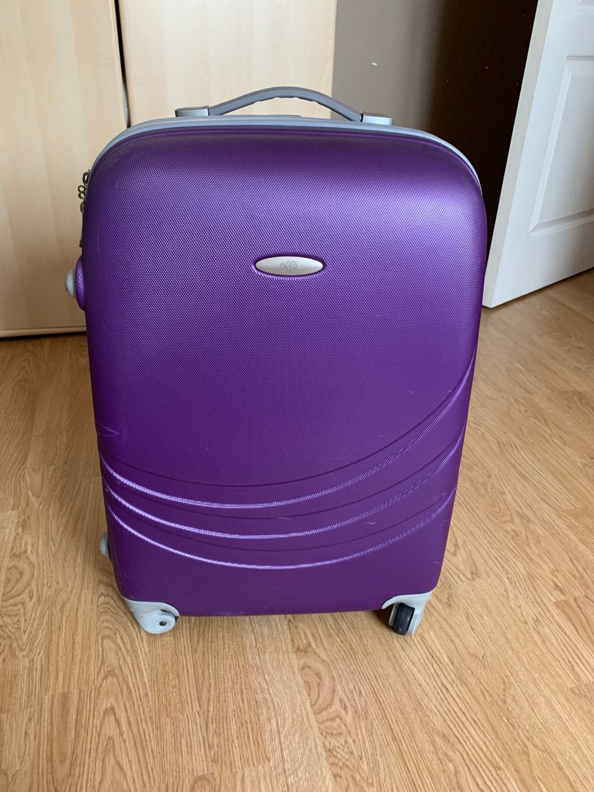 Reiskoffer, Uitschuifbare handgreep, Gebruikt, Hard kunststof, 35 tot 45 cm