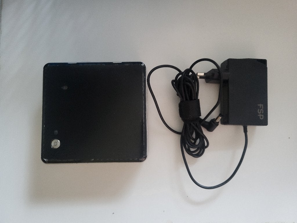 Intel NUC5CPYH Windows 11 Pro Office Pro 2021 NUC Mini-pc, Computers en Software, Desktop Pc's, Refurbished, 2 tot 3 Ghz, SSD