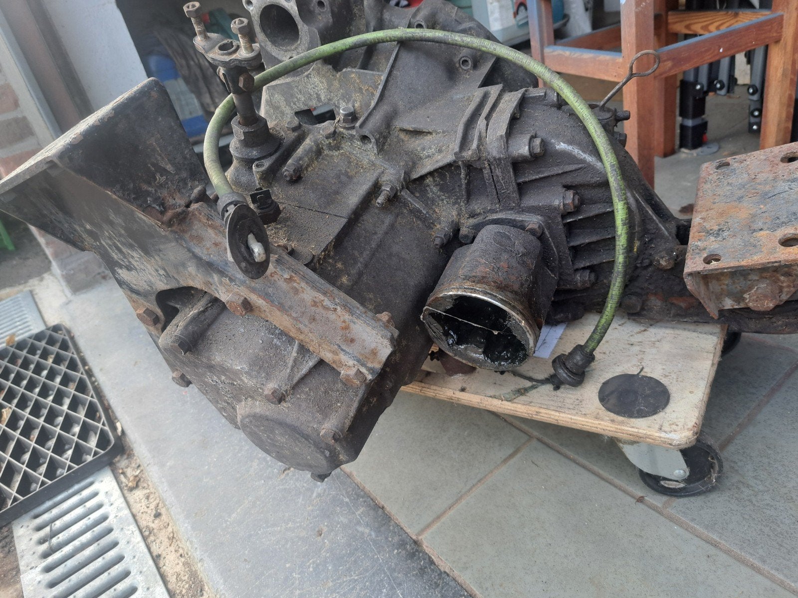 boite de vitesses peugeot J5 TD  146 M K plus  autre  pieces, Ophalen, Gebruikt, Peugeot