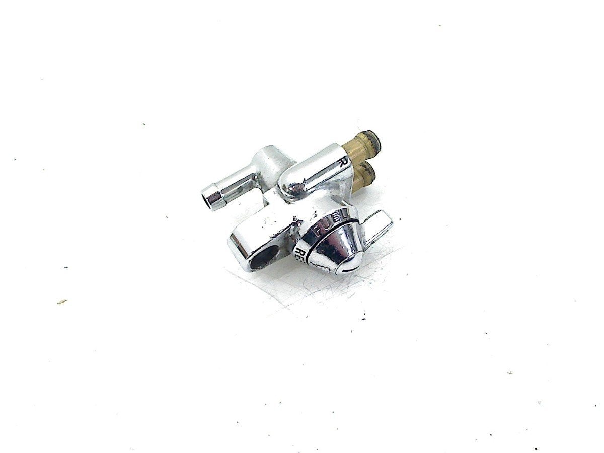 ROBINET DE CARBURANT VZ 800 1997-2004 Marauder (VZ800), Suzuki Deutschland GmbH, Utilisé, Kontakt@suzuki.de, Suzuki-Allee 7
64625  Bensheim, DE