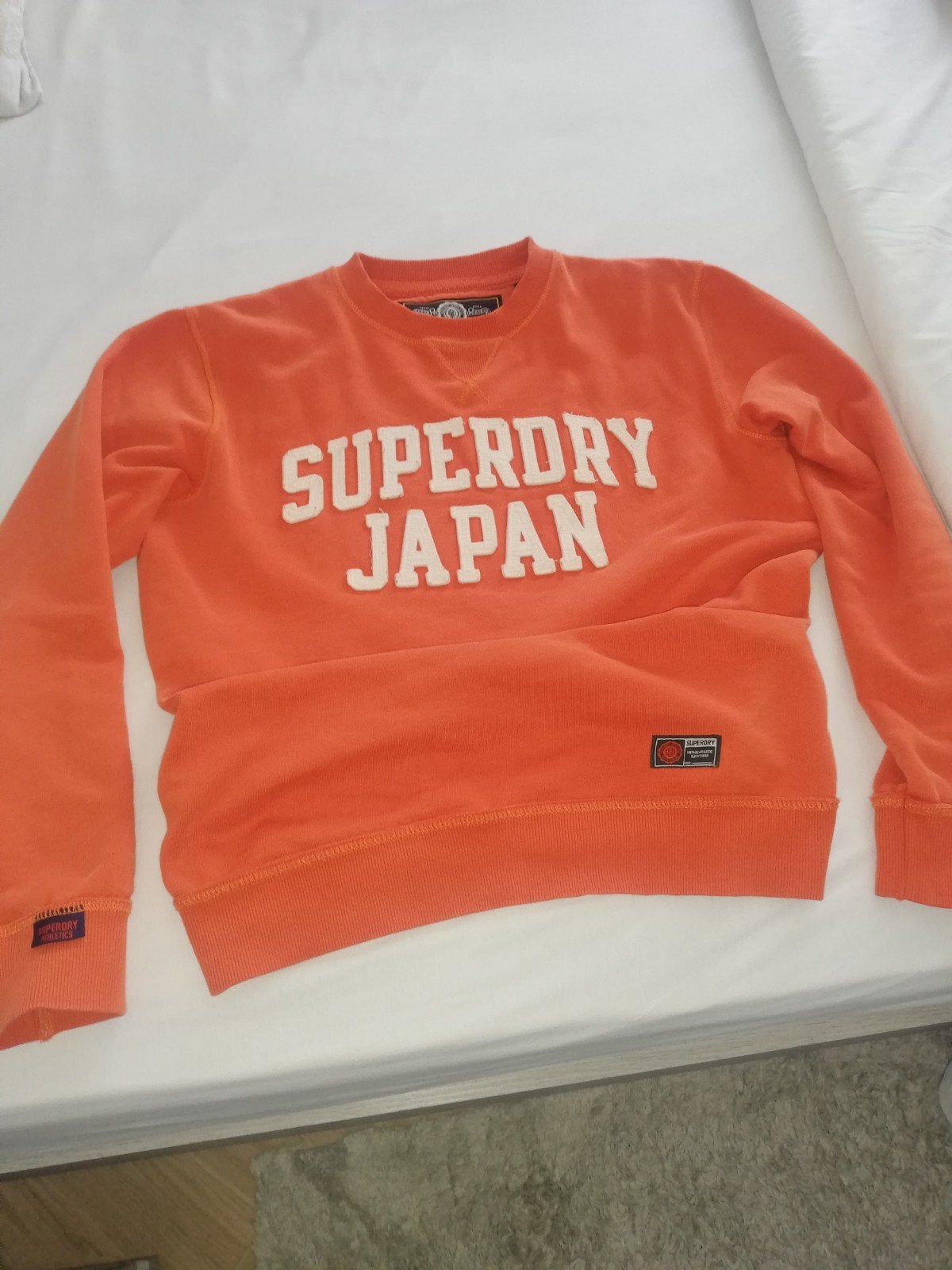 Sweat Superdry taille S, Enlèvement