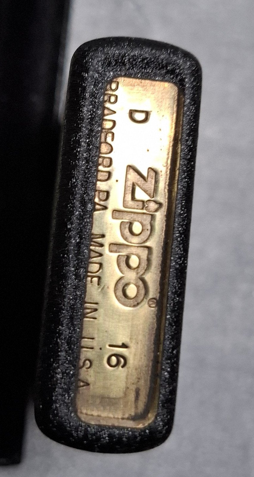 Aansteker Briquet Zippo Cowboy Brass Marlboro noir D 16   96, Collections, Enlèvement ou Envoi, Neuf, Briquet