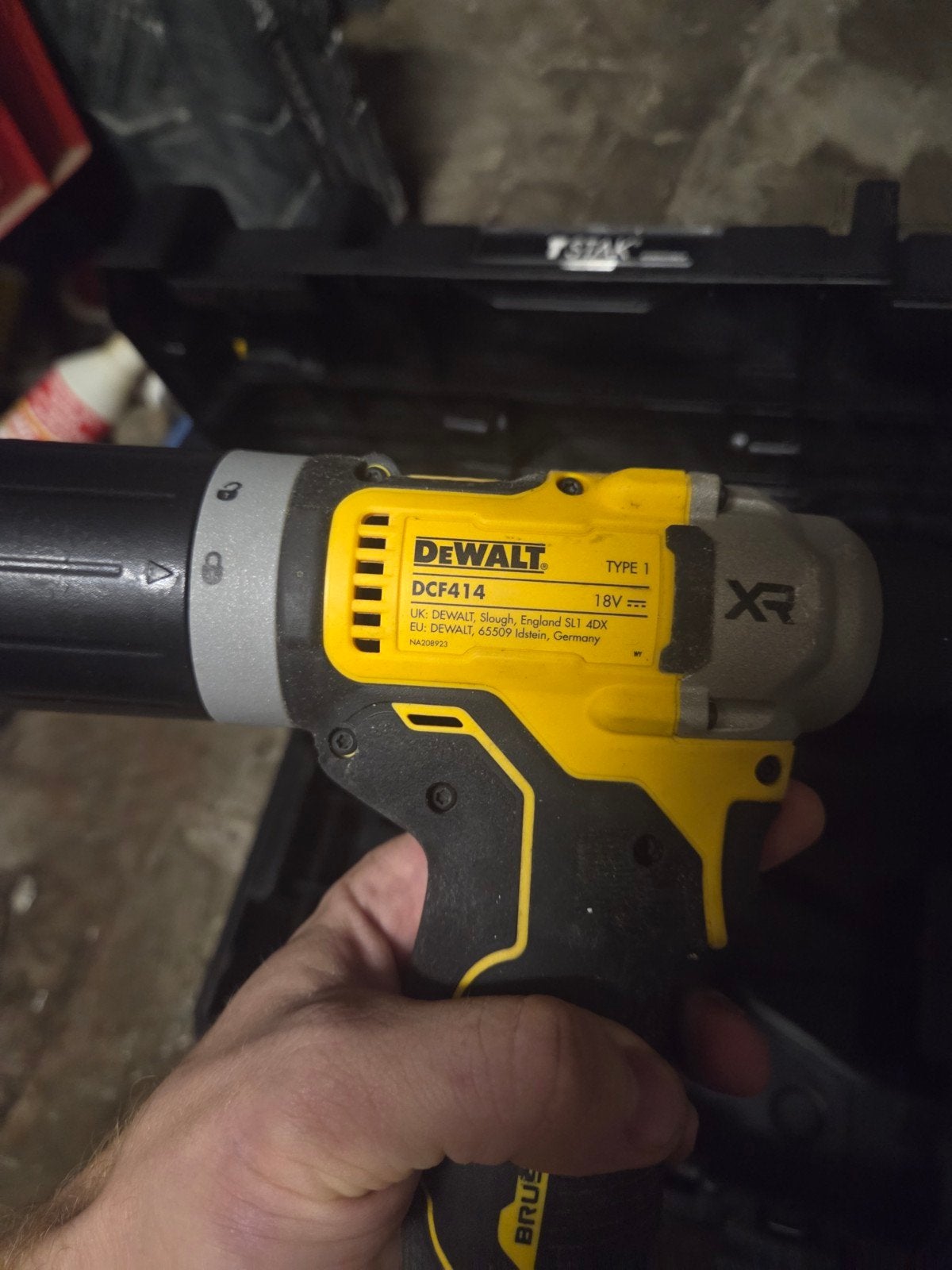 DEWALT DCF414 – Riveteuse + coffret, Enlèvement, Comme neuf, Pince, DeWalt