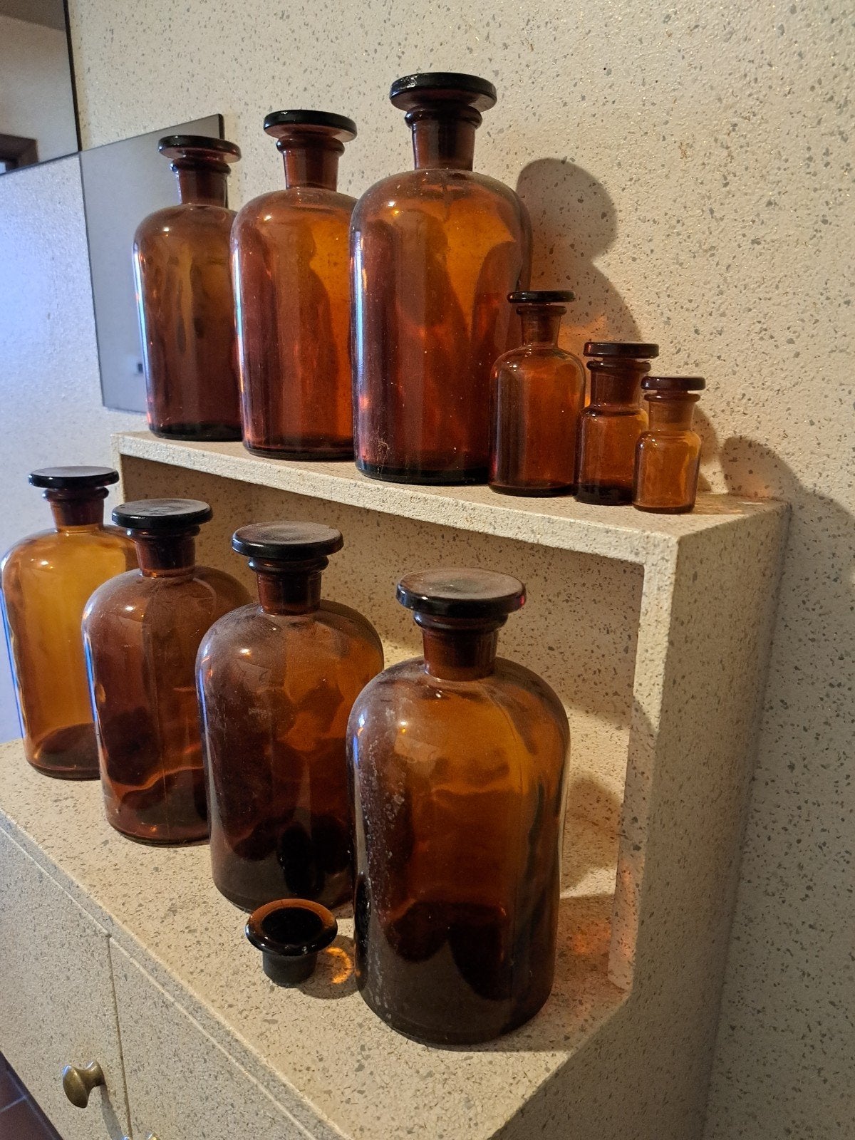 oude bruine apotheek flessen, Ophalen