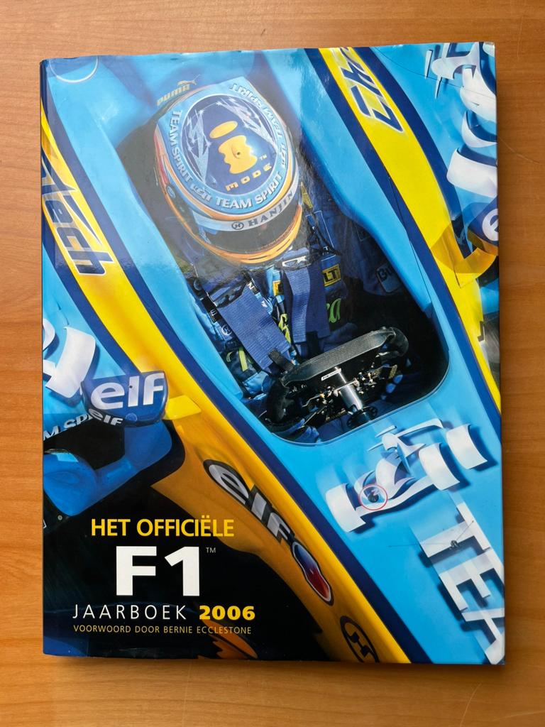 Het officiële F1 jaarboek 2006, Boeken, Ophalen, Zo goed als nieuw, Algemeen