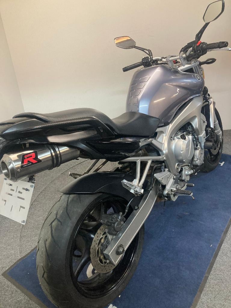 YAMAHA FZ 6 MY'07 réf. LS 3308, Motos, Entreprise, Plus de 35 kW, 4 cylindres, Naked bike