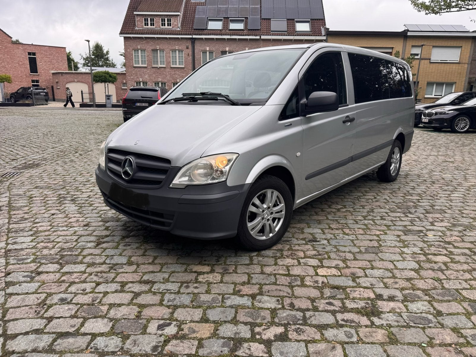 Mercedes Vito 113 CDI 7 Plaats EURO5, Autos, Achat, 7 places, Boîte manuelle, Noir