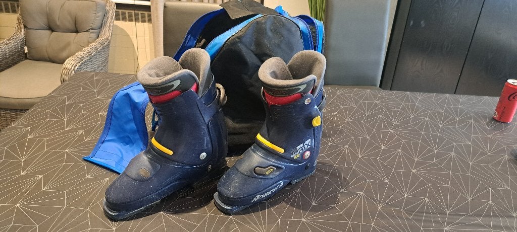 Skischoenen / Skibotten Nordica maat 40 - AFX 46, Sport en Fitness, Ophalen, Gebruikt, Schoenen, Nordica