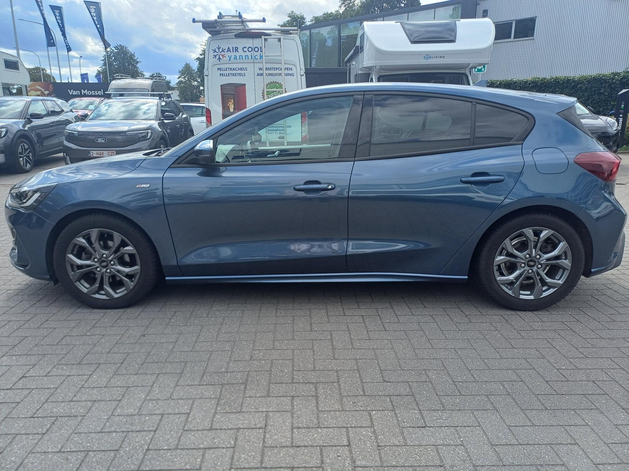 Ford Focus ST Line - Winterpack - Camera, Auto's, Stof, Gebruikt, Blauw, Bedrijf