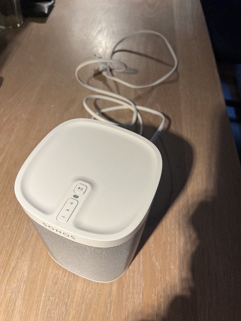 Sonos : Play 1 White, TV, Hi-fi & Vidéo, Enceinte d'étagère, Sorento, Enlèvement, Utilisé