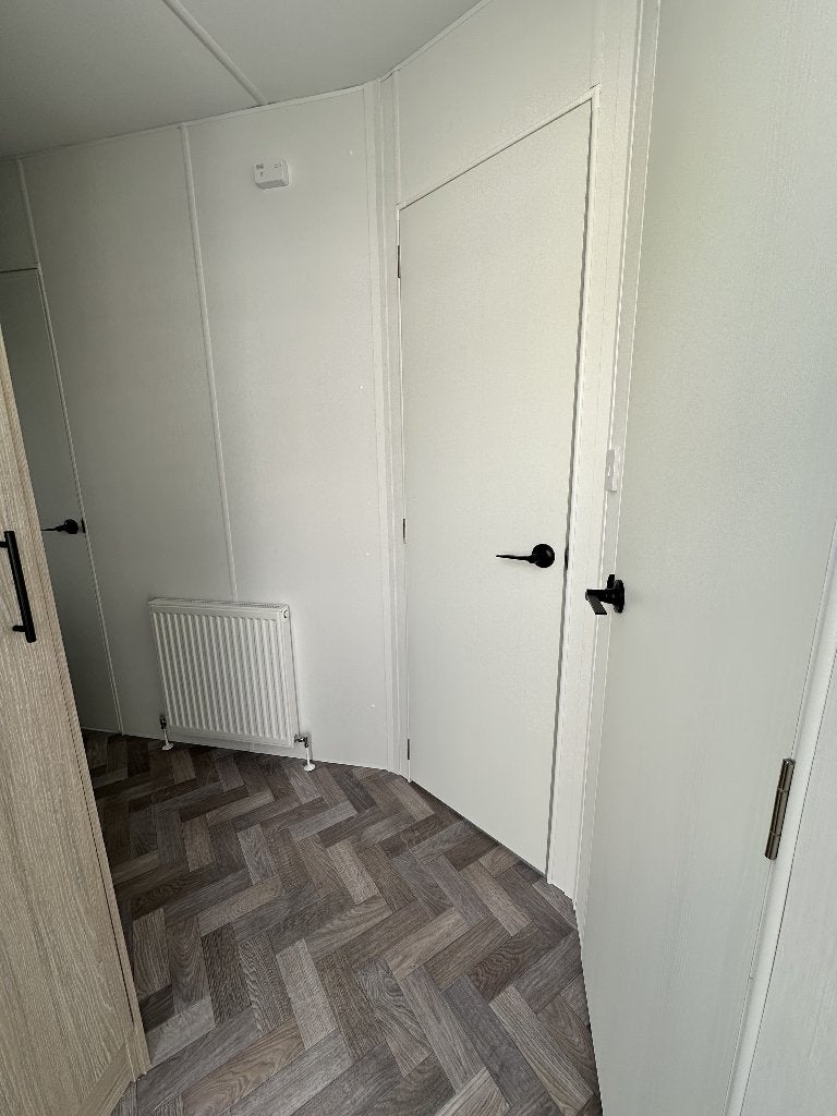 Retraite 900 x 370 cm — 2 chambres, Caravanes & Camping