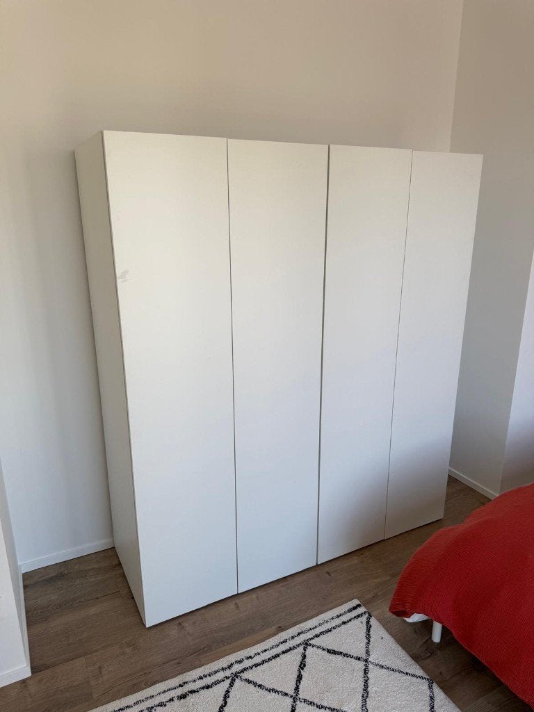 2 witte IKEA-kasten — gladde deuren zonder handgrepen, Huis en Inrichting, Ophalen, Zo goed als nieuw