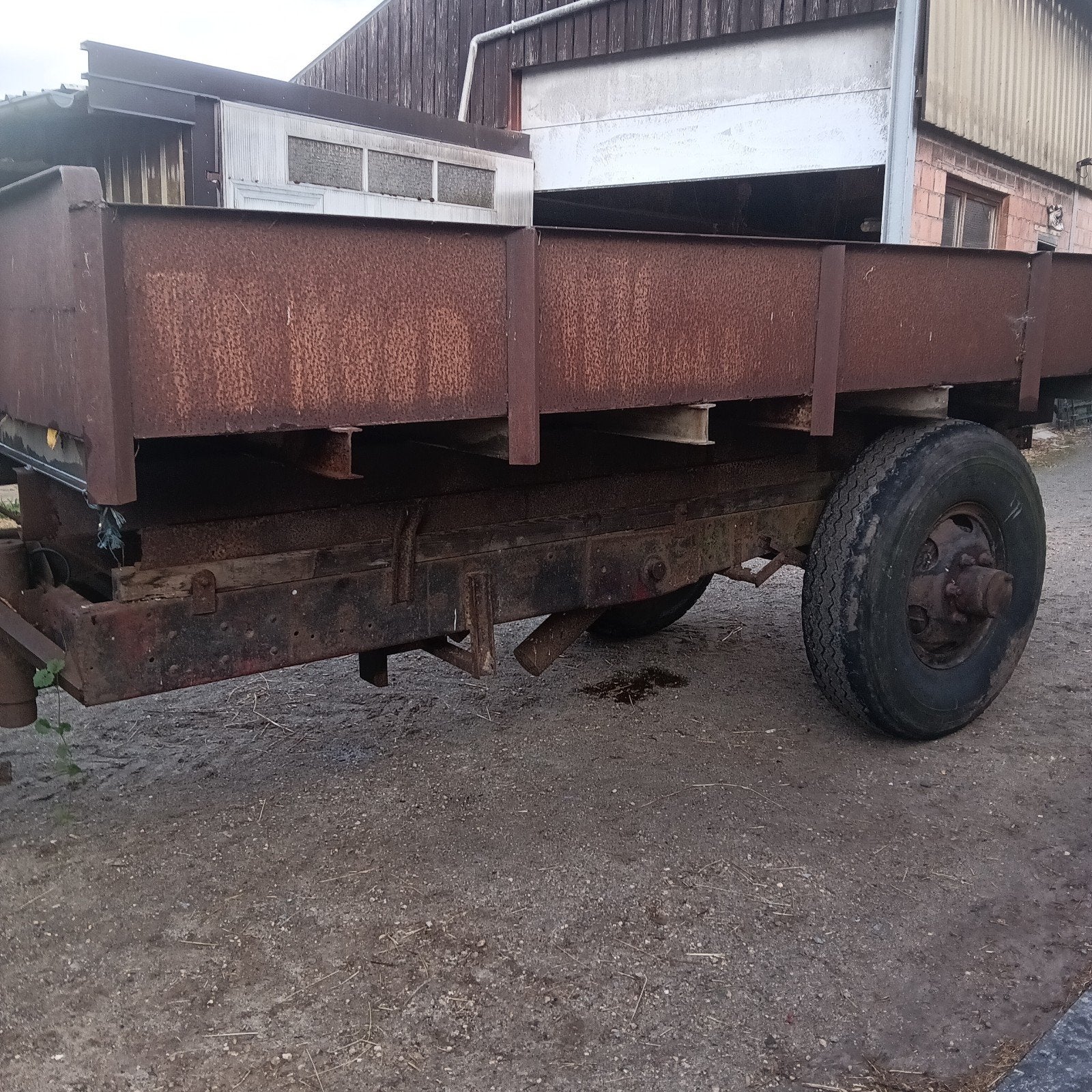 landbouw kar, Enlèvement