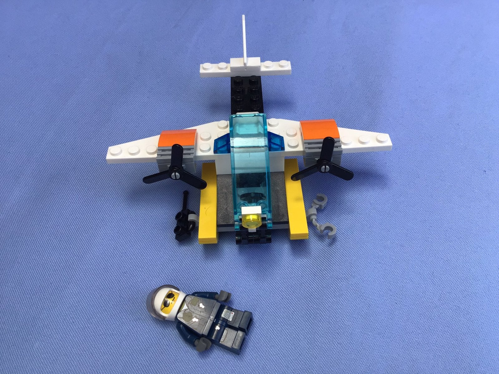 Lego prison island helikopter, Ophalen of Verzenden, Zo goed als nieuw, Compleet, Lego