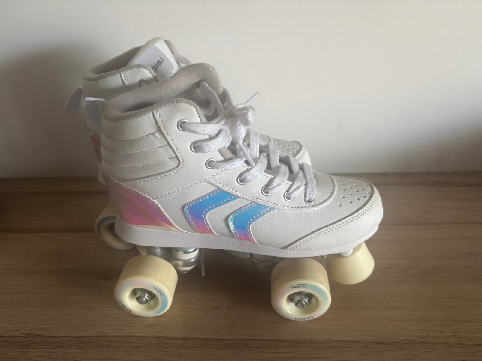 Rolschaatsen maat 36 + beschermset maat XS, 6-10 jaar, Ophalen, Zo goed als nieuw