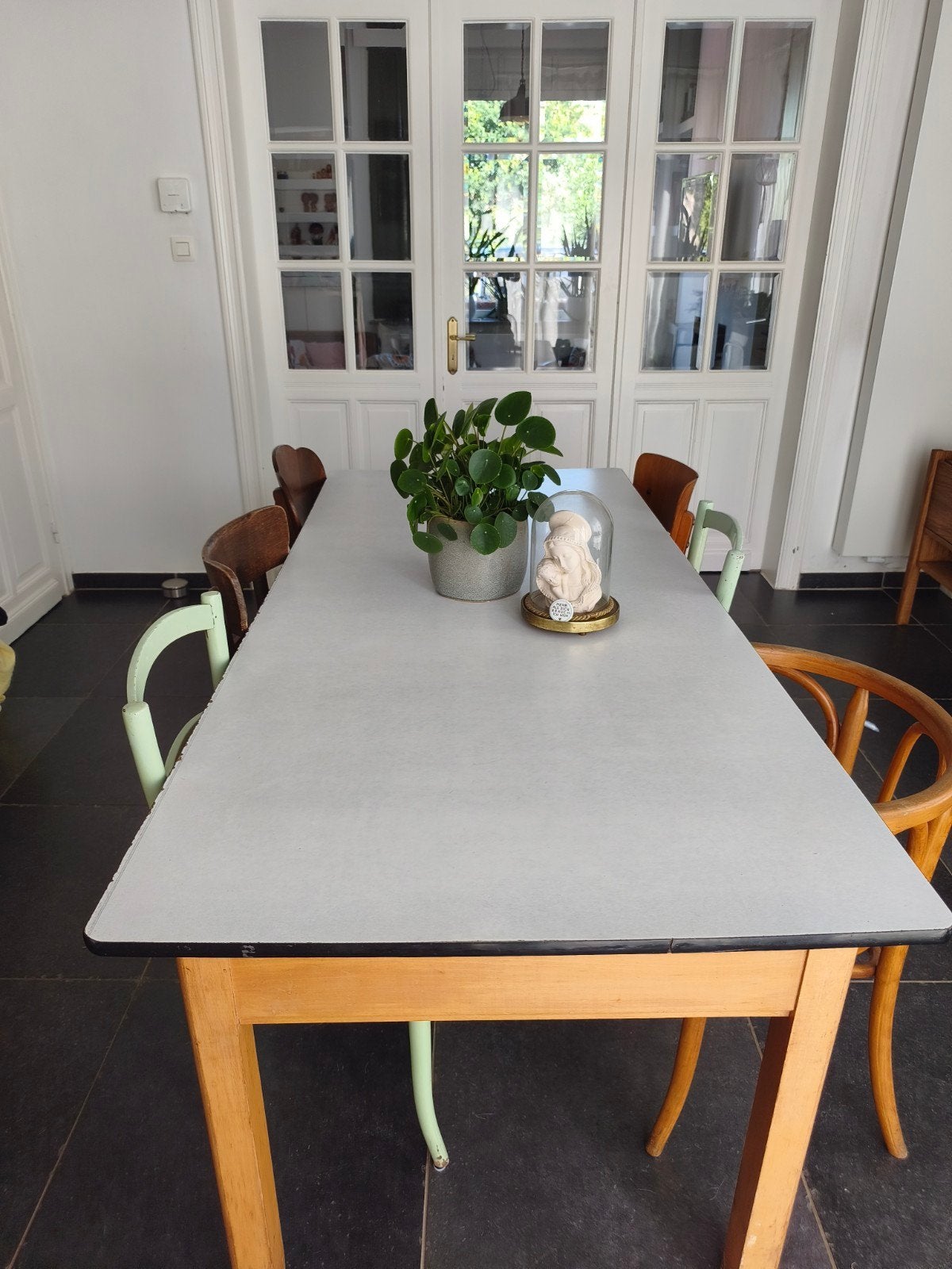 leuke refter tafel in formica met 6 lades, Huis en Inrichting, Ophalen