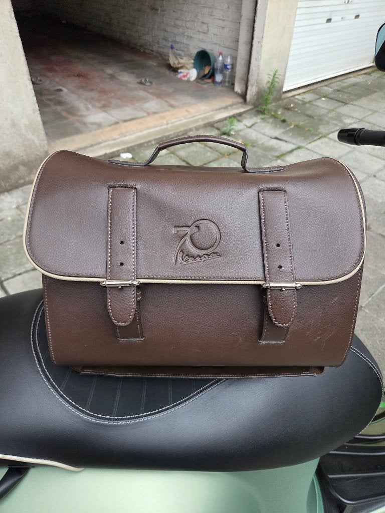 Sac vespa 70 ème anniversaires, Enlèvement, Comme neuf