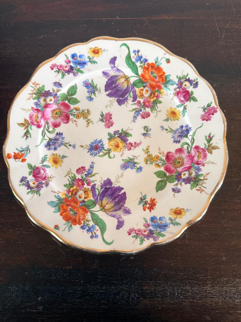 Oud bord Boch Frères Keralux bloemen uit Saksen, Ophalen of Verzenden