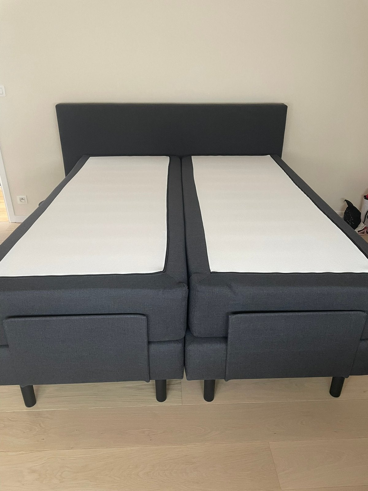 Boxspring electrique, Maison & Meubles, Enlèvement, Comme neuf