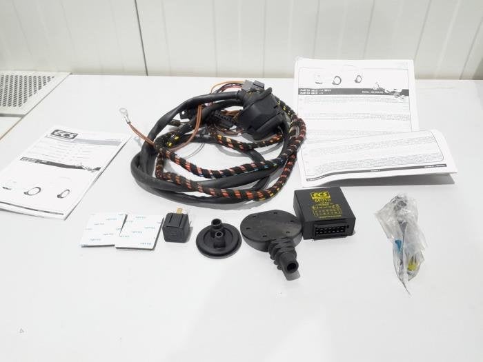 Trekhaak kabelset van een Audi Q3, 12 maanden garantie, -, -, Nieuw