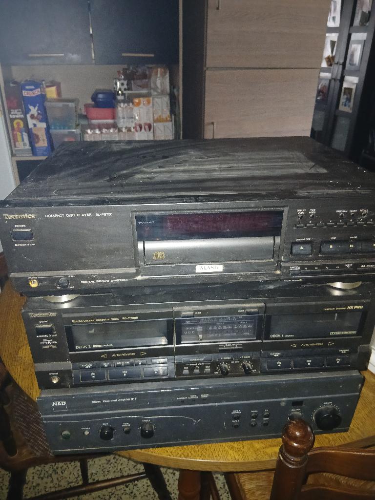 Chaine Hihi, Enlèvement, Utilisé, Lecteur CD, Autres marques