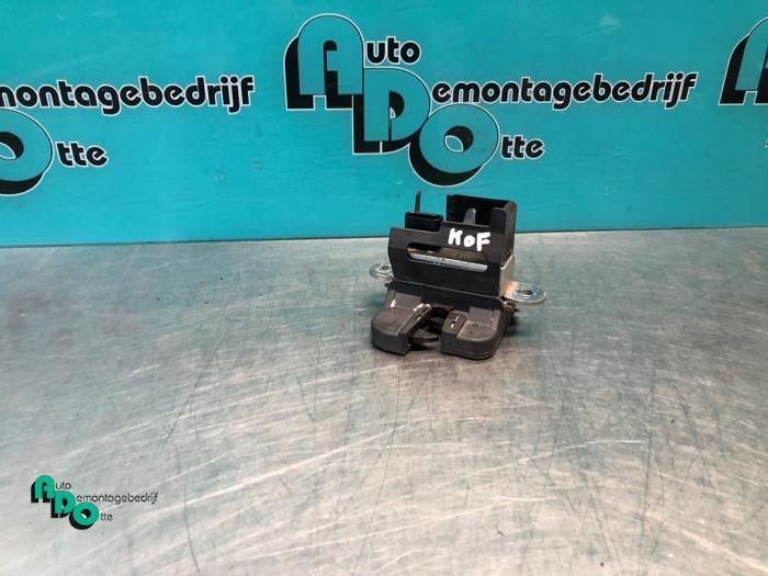 Mécanique de verrouillage hayon d'un Volkswagen Golf (Golf, Volkswagen, -, 3 mois de garantie, Utilisé