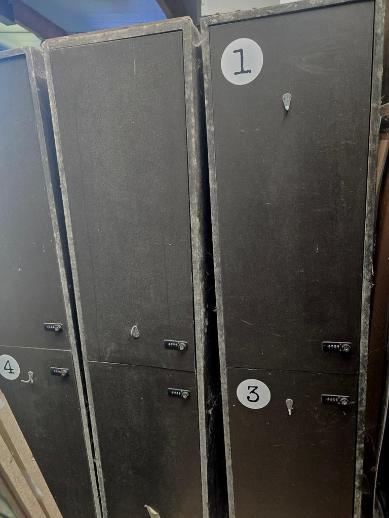 Gratis lockers, Enlèvement ou Envoi