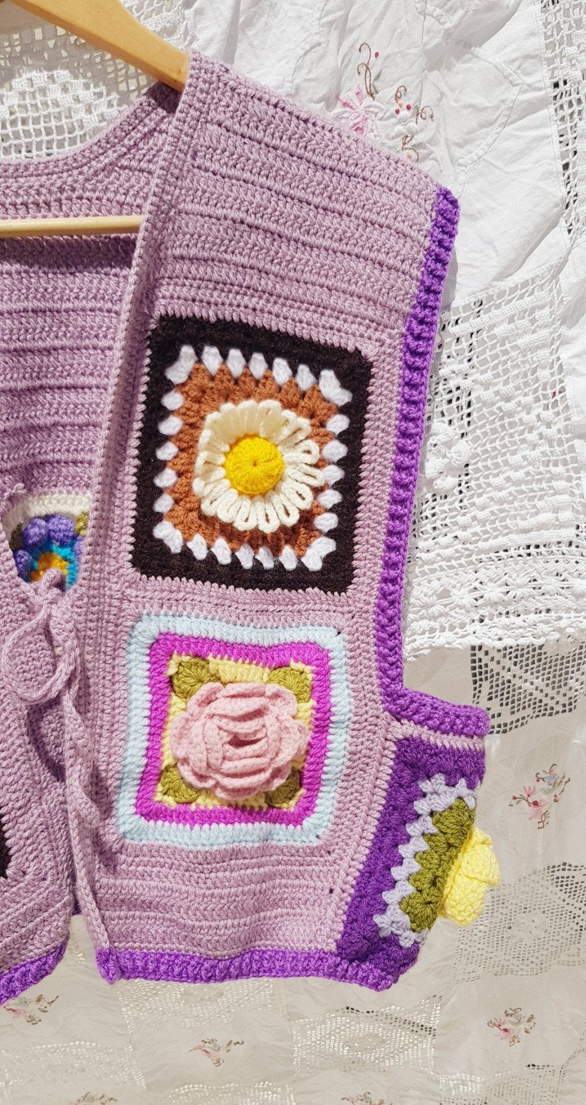 Gilet 🍒70's à fleurs au crochet 🍒( fait main), Maat 38/40 (M), Nieuw, Ophalen of Verzenden, Meerkleurig
