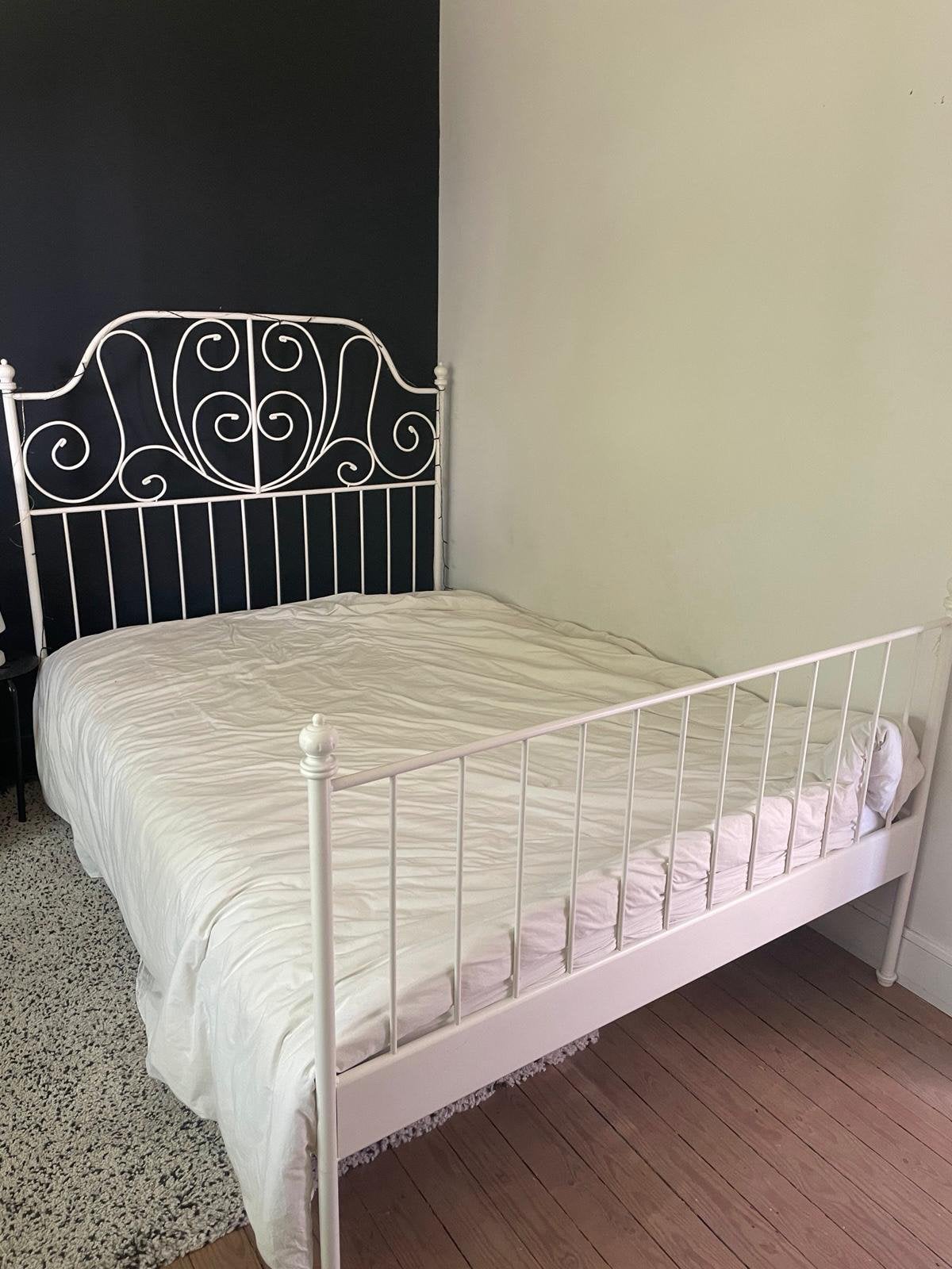 Bed en matras gratis mee te nemen, Enlèvement, Comme neuf