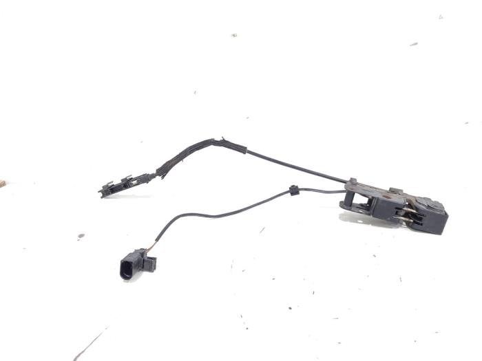 Slotmechaniek Motorkap van een Audi A4, Gebruikt, -, -, -