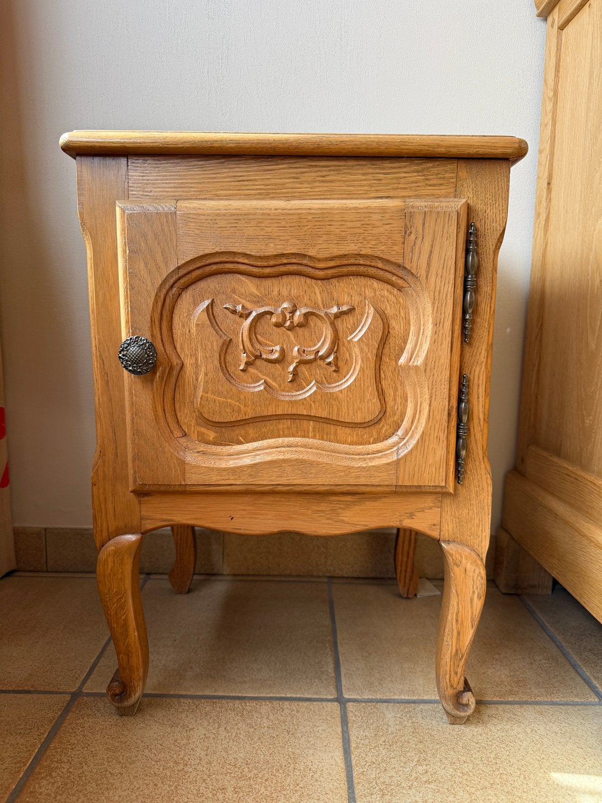 Petit meuble en bois type table de nuit, Maison & Meubles, Enlèvement, Comme neuf, Bois