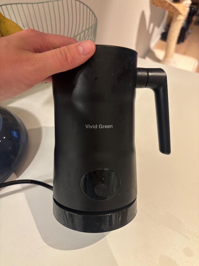 Melk opschuimer, Ophalen, Gebruikt, Elektrische melkopschuimer