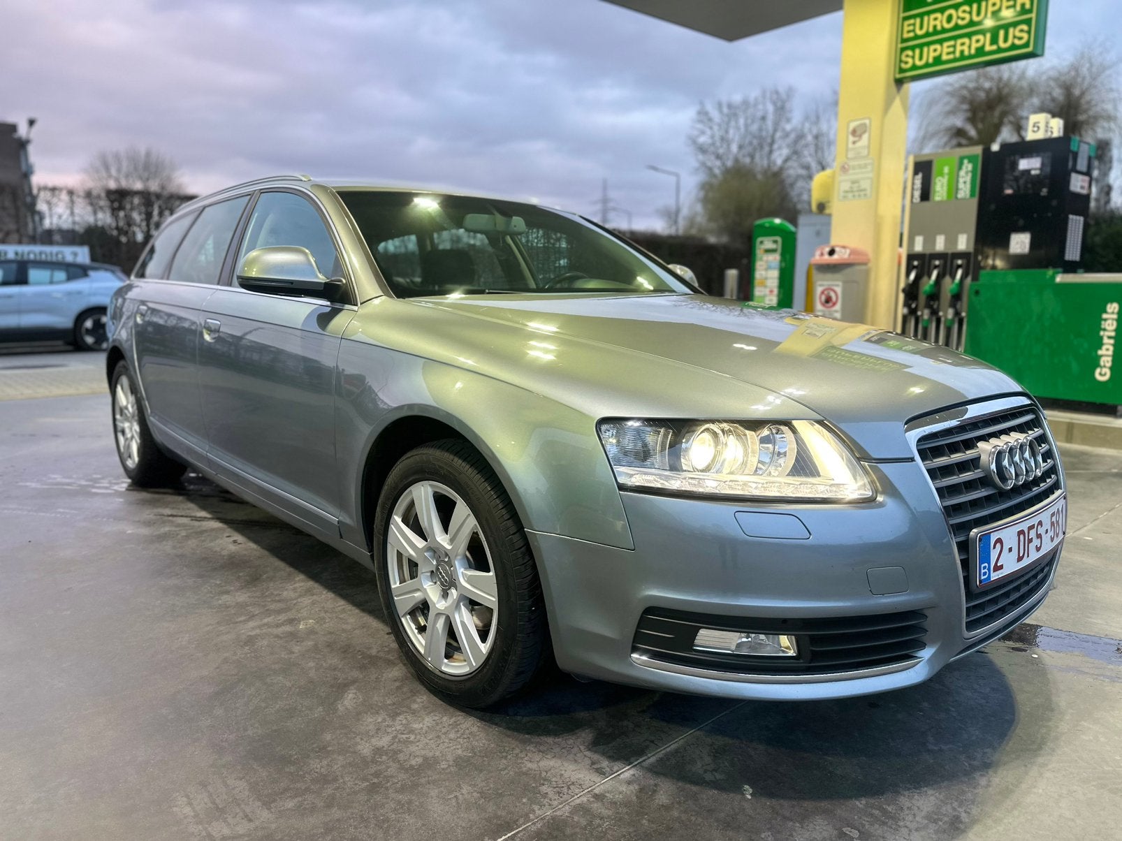 Attelage automatique au xénon pour Audi A6 Euro5 2.0TDI, Autos, Euro 5, Achat, Attache-remorque, Diesel