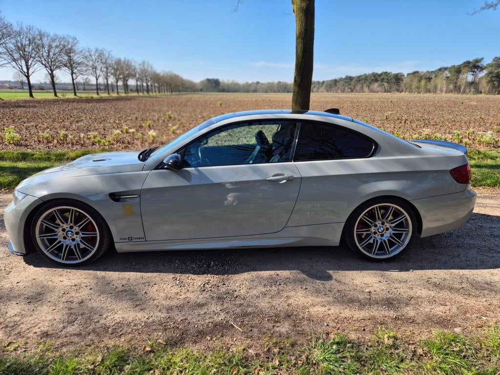 BMW 335i, Automaat, Achterwielaandrijving, Zwart, 5 zetels