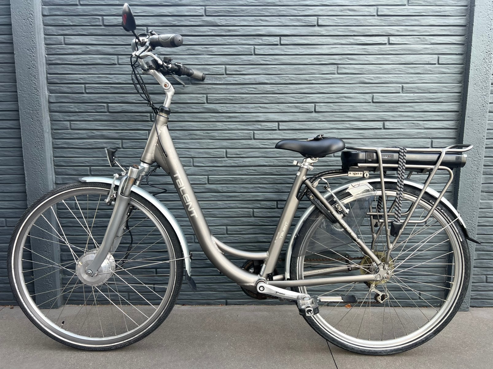 Vélo électrique Talent Très bon état, Enlèvement, Comme neuf