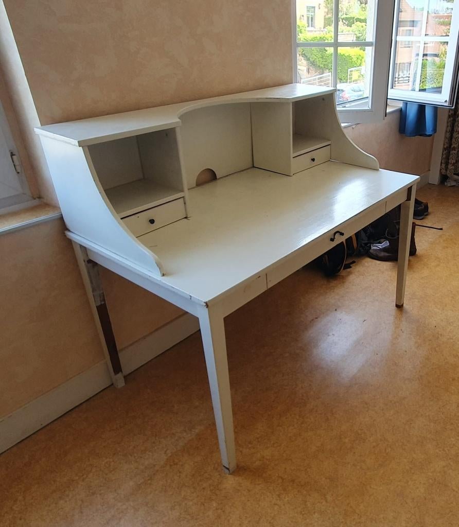 Bureau en bois peint, Enlèvement, Bois