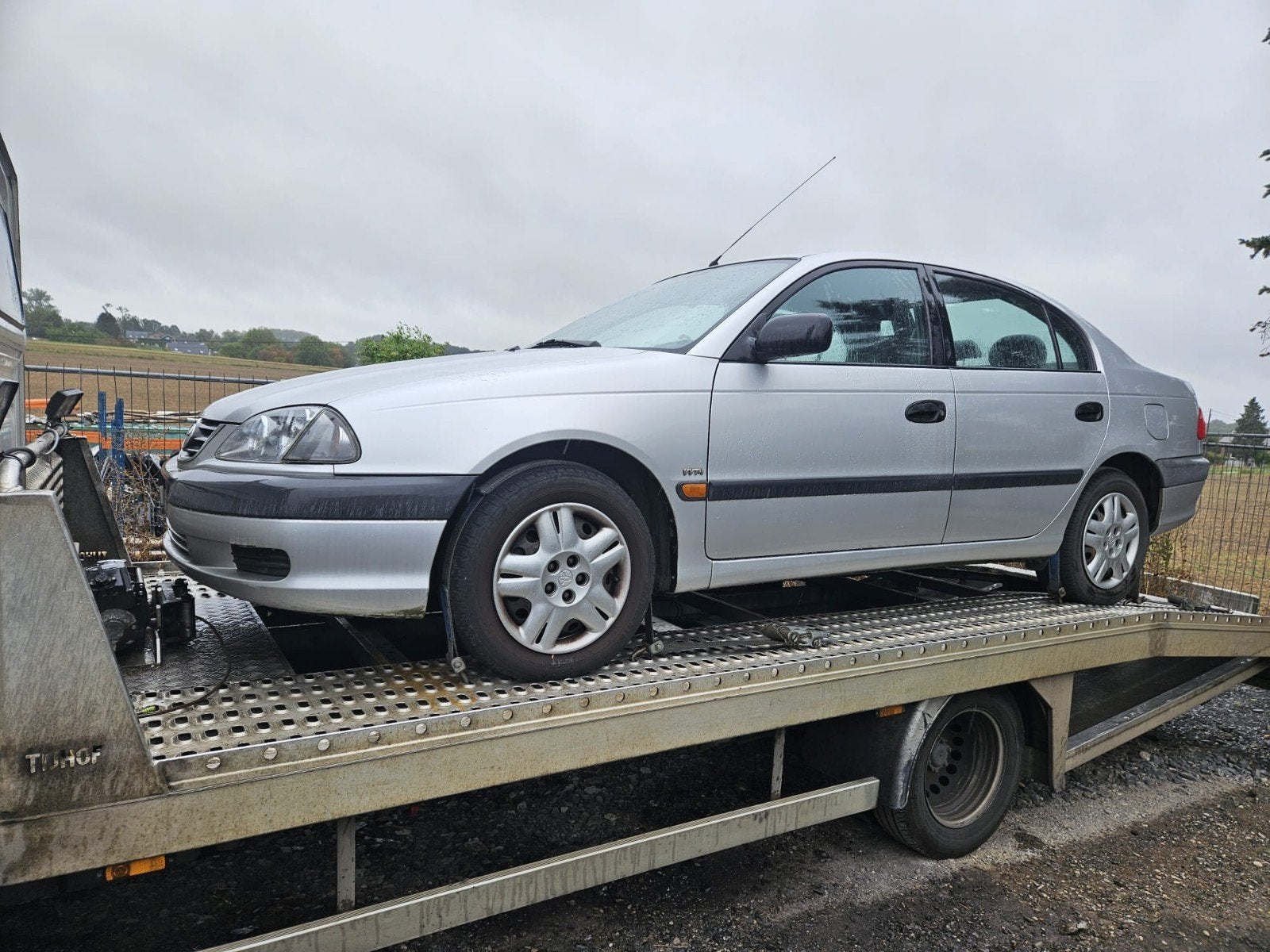 toyota Avensis, Autos, Achat, Avensis, 4 portes, Berline