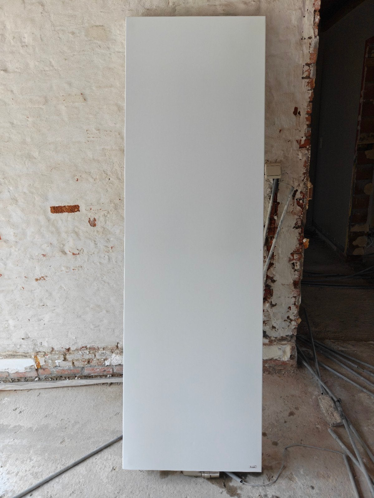 Mooie design radiator Vasco Flat-V-Line T21s, Ophalen, Radiator
