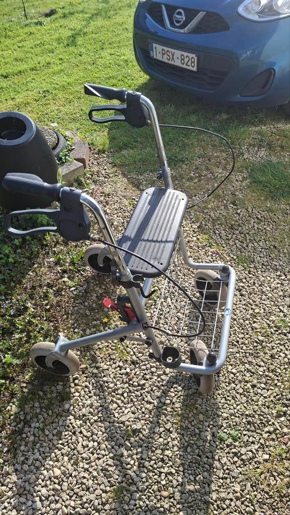 Déambulateur Vermeiren. Bon état., Enlèvement, Pliable, Utilisé