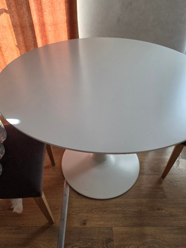 witte tafel te koop, Huis en Inrichting, Ophalen, Gebruikt, Vier personen, Rond
