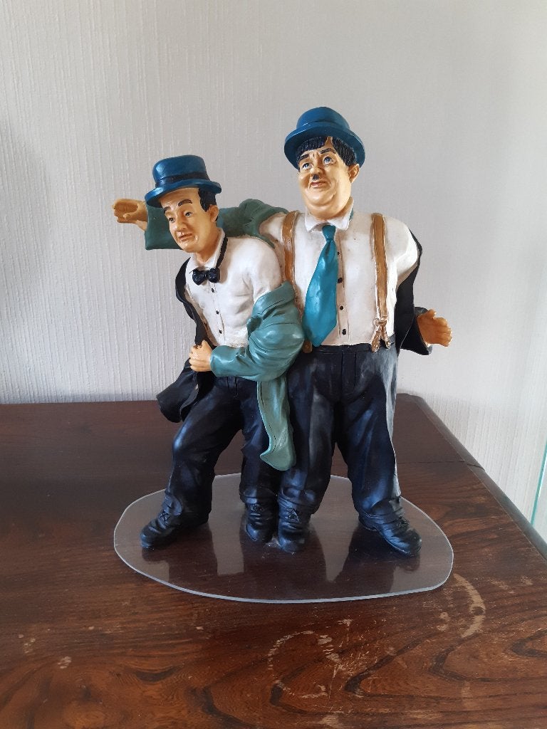 Beeld dikke en dunne, Ophalen, Zo goed als nieuw, Mens