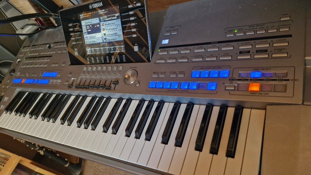 Yamaha Tyros 5, Muziek en Instrumenten, Ophalen, Yamaha, Aanslaggevoelig, 61 toetsen