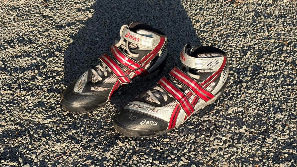 Javelin spikes cyber Beijing (GN807) size euro 42,5, Ophalen, Gebruikt, Overige sporten, Spikes