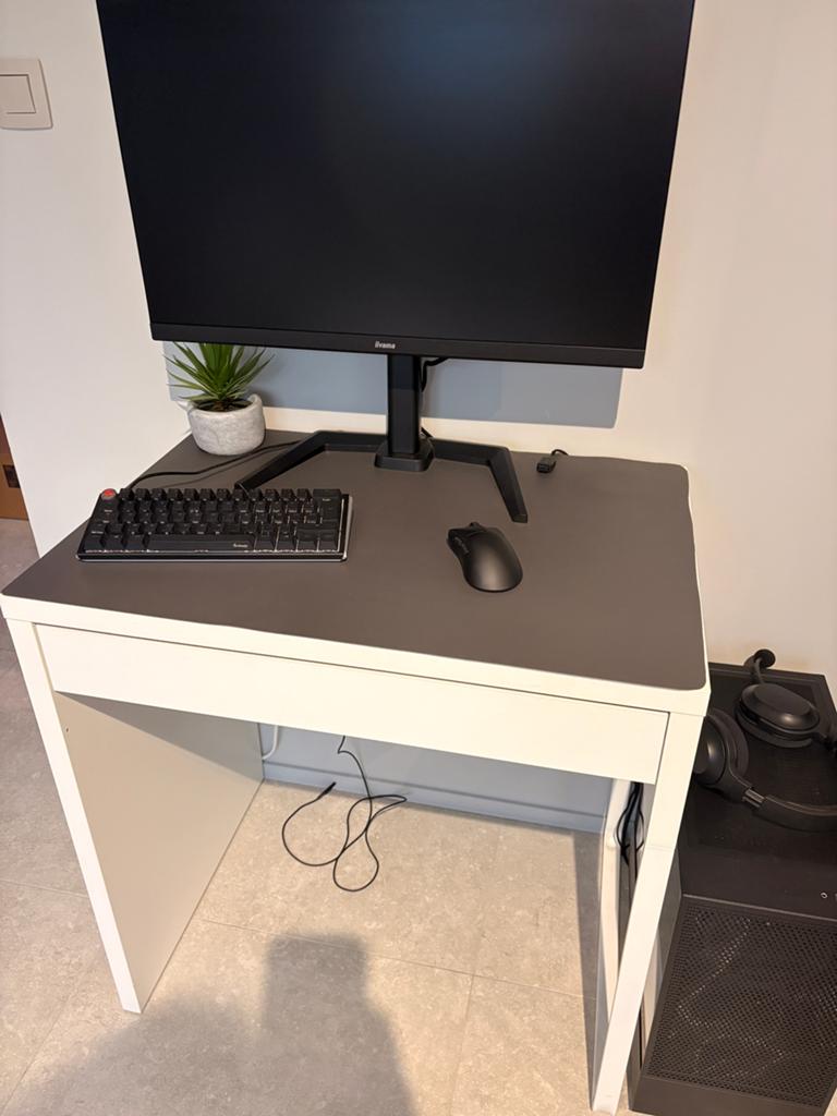 Bureau ikea avec tirroir, Scandinave, Bureau d'écolier, 50 cm, Enlèvement
