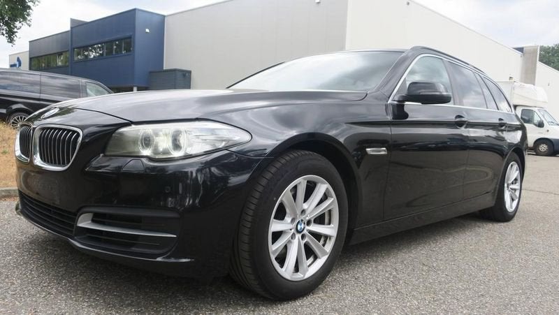 BMW Série 5 135kW 255000km 2014, Auto's, Automaat, Gebruikt, 4 cilinders, USB