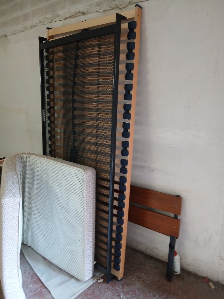 Bed 1 persoon, Ophalen, Gebruikt, 90 cm, Eenpersoons